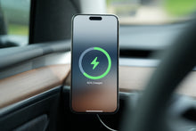 Load image into Gallery viewer, Tekmomo Qi2 MagSafe® Charging Car Vent/Dash Mount