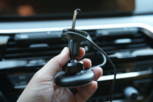 Load image into Gallery viewer, Tekmomo Qi2 MagSafe® Charging Car Vent/Dash Mount