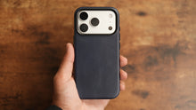 Load image into Gallery viewer, Tekmomo iPhone 18 Pro & Pro Max Magsafe Leather Case