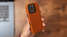 Load image into Gallery viewer, Tekmomo Magsafe Leather Case
