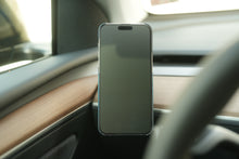 Load image into Gallery viewer, Tekmomo MagSafe® Charging Car Vent/Dash Mount
