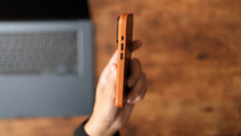 Load image into Gallery viewer, Tekmomo Magsafe Leather Case
