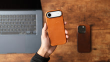 Load image into Gallery viewer, Tekmomo Magsafe Leather Case
