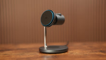 Load image into Gallery viewer, The Executive 2.0 Qi 2.2 Magsafe Charging System
