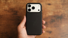 Load image into Gallery viewer, Tekmomo iPhone 18 Pro &amp; Pro Max Magsafe Leather Case
